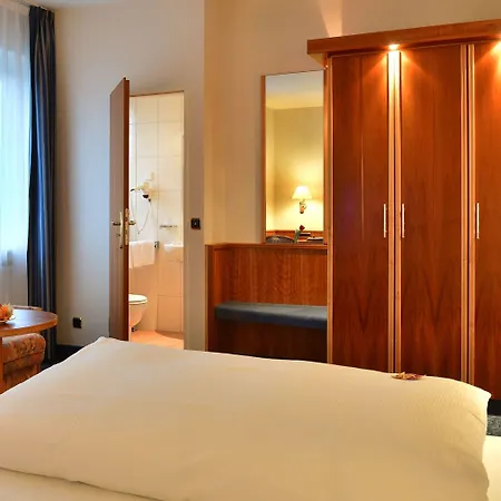 Ilbertz Garni Отель 3*