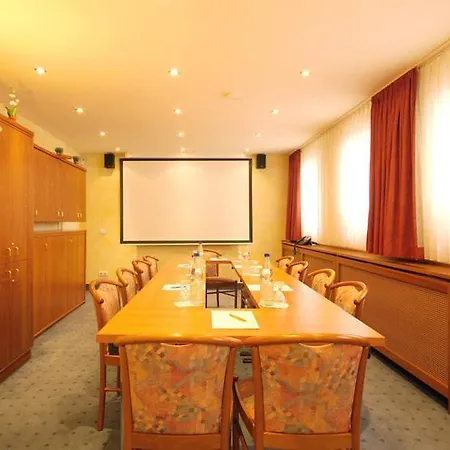 מלון Ilbertz Garni 3*